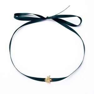 Emerald Green Velvet Ribbon Bee Choker Necklace Tie Closure